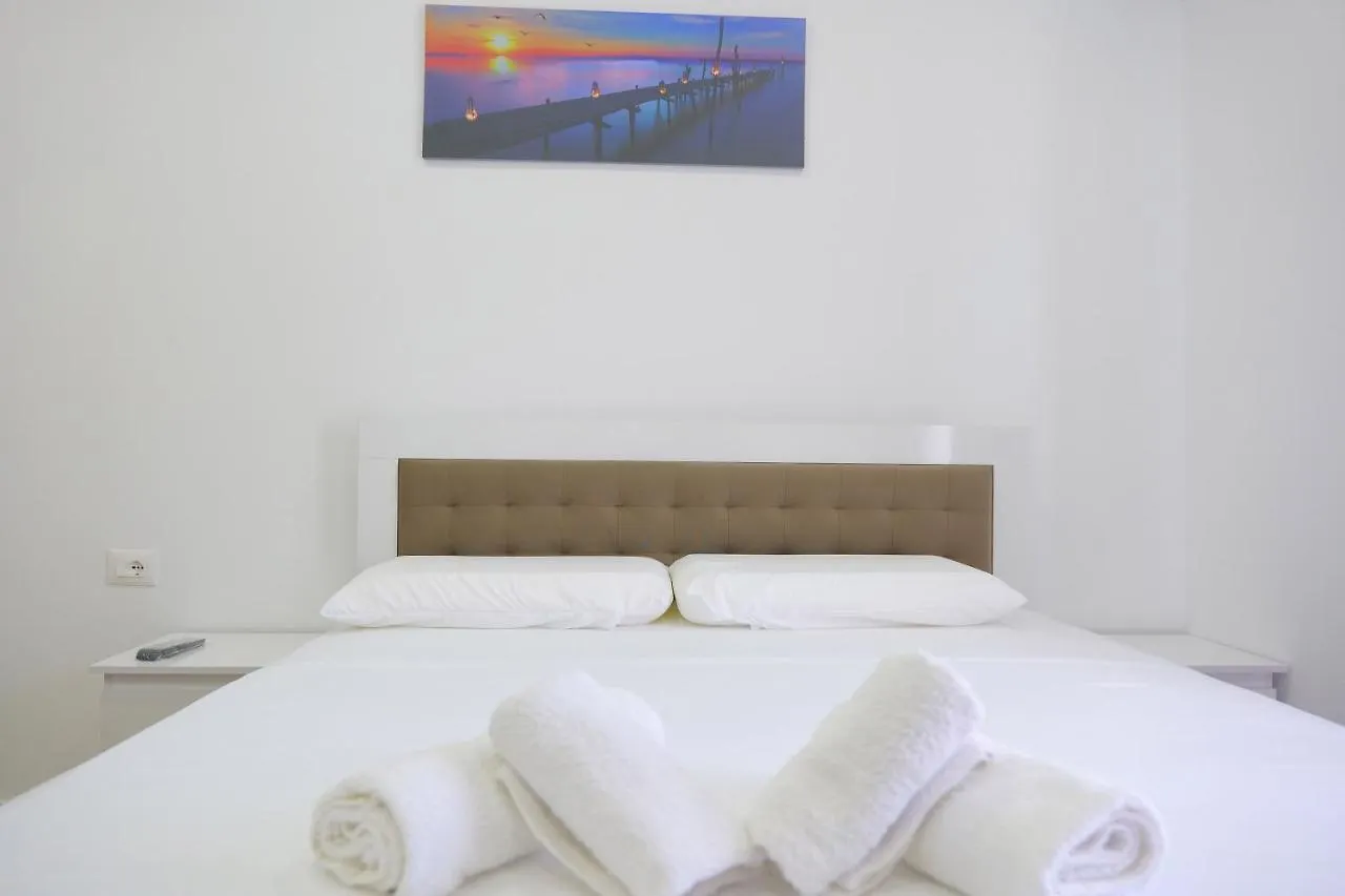 Lux Apartments Ksamil Albánie