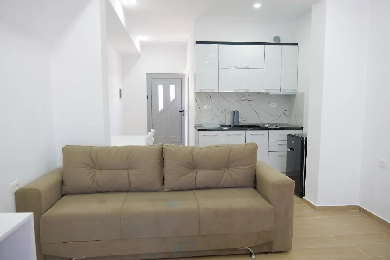 Iljo Apartments Ksamil