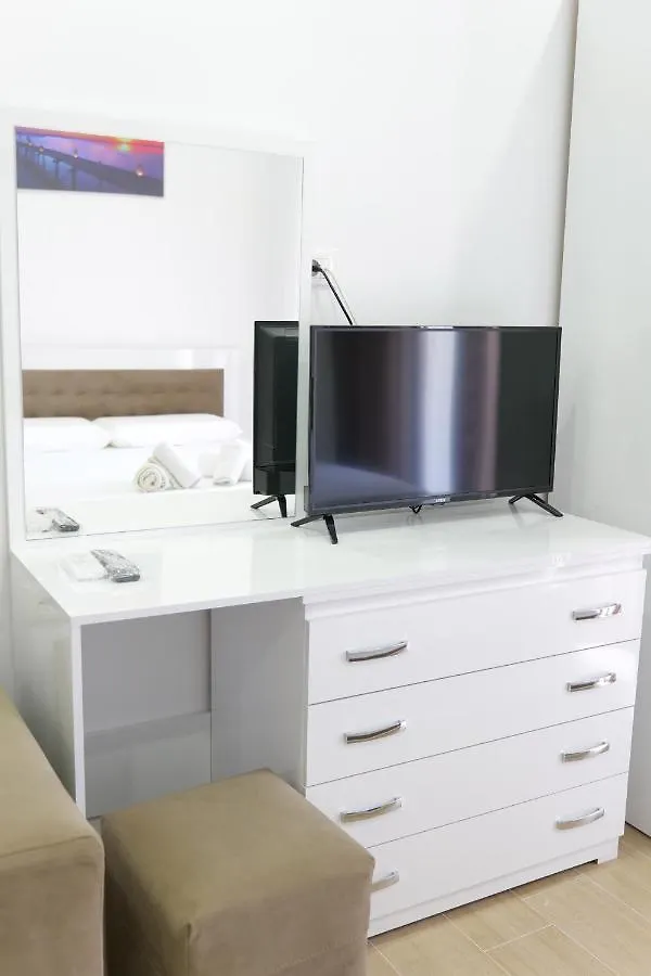 Lux Apartments Ksamil Albánie