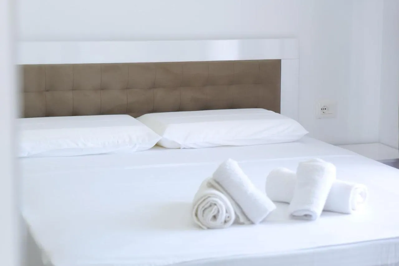 Lux Apartments Ksamil 0*,  Albánie