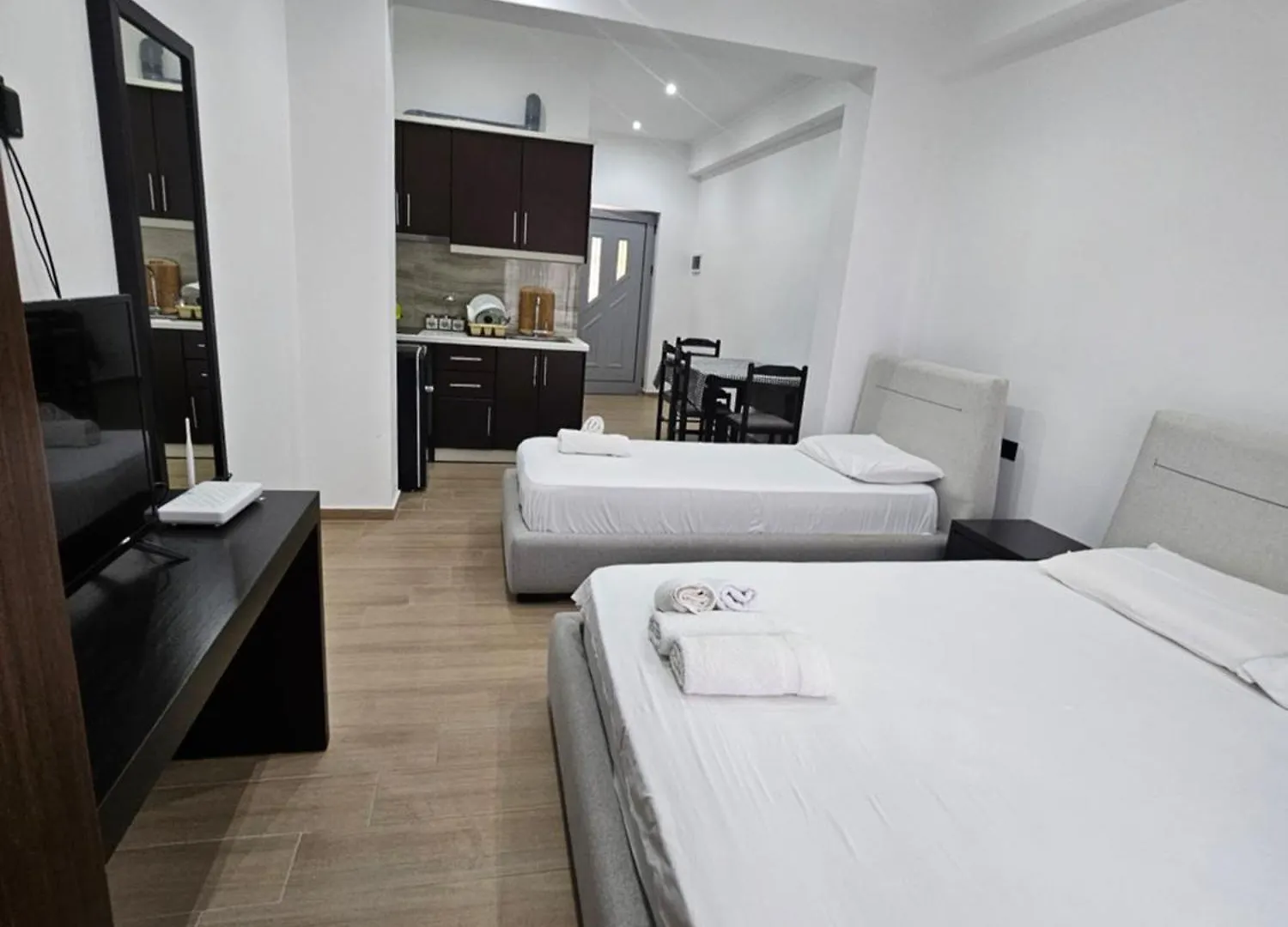Lux Apartments Ksamil 0*,  Albánie