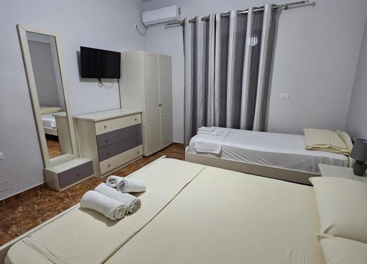Lux Apartments Ksamil 0*,  Albánie