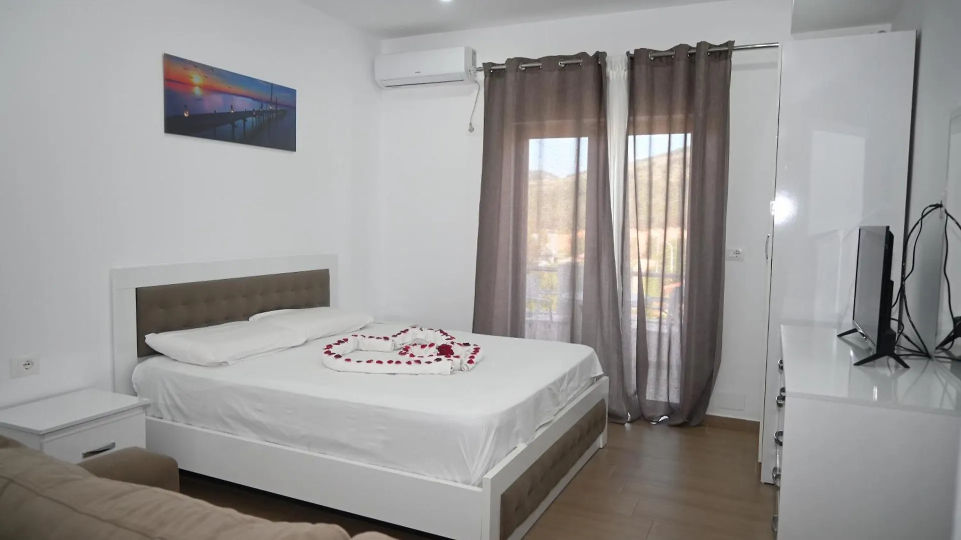 Lux Apartments Ksamil